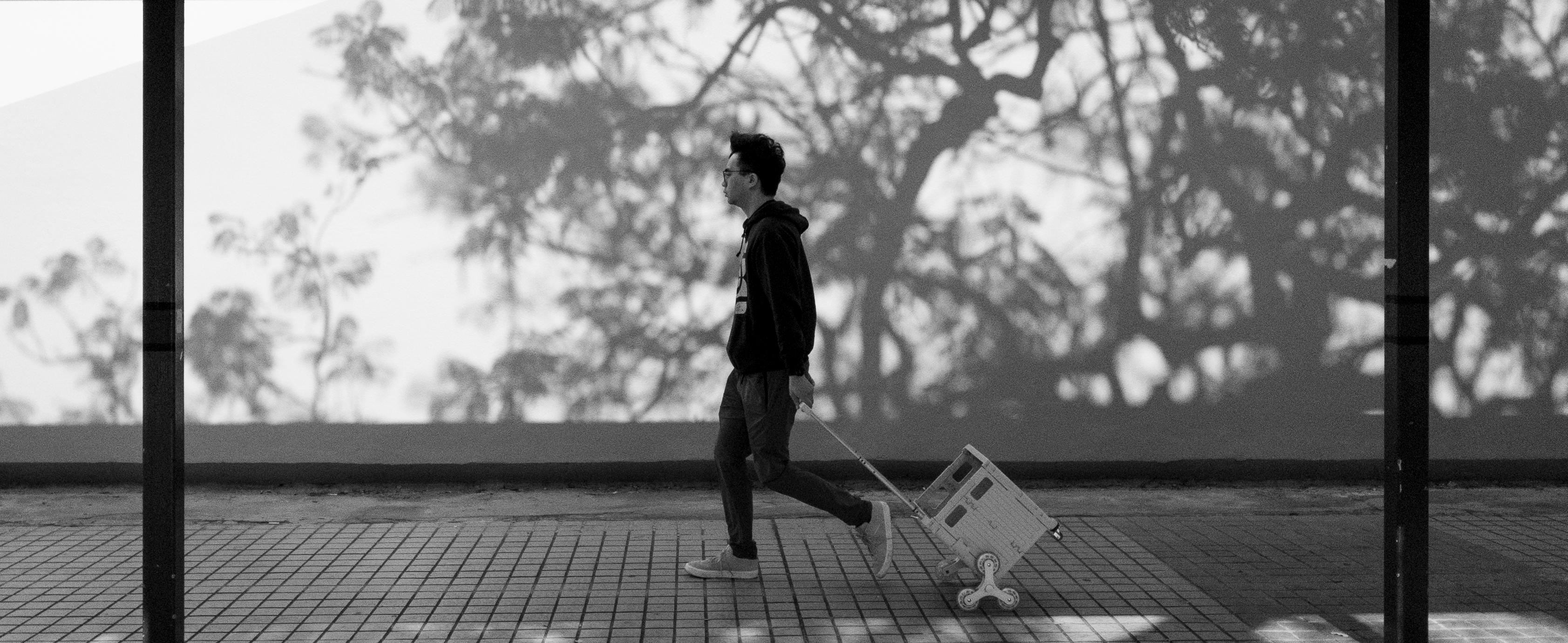 Light & Shadow in Street Photography